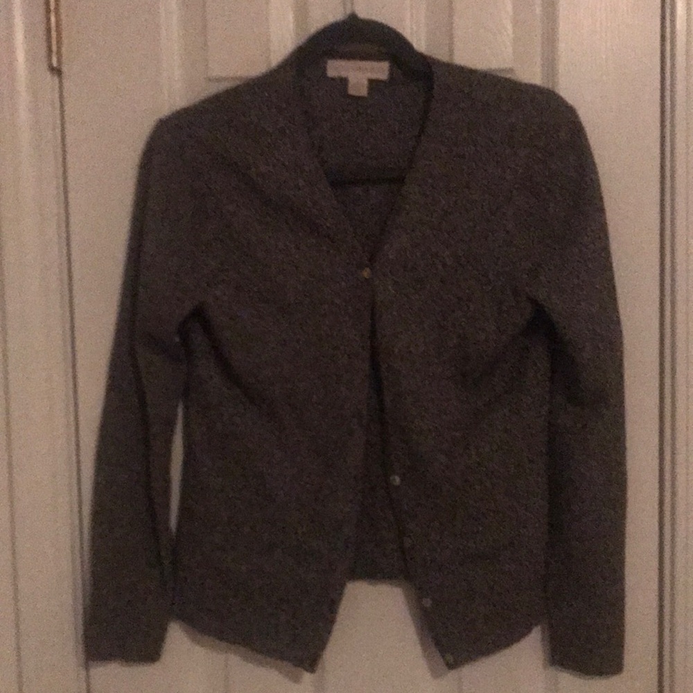 Cardigan sweater